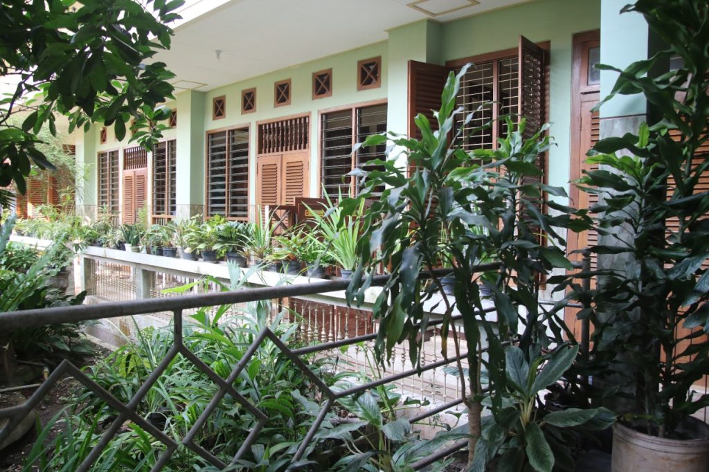 Kom. St. Elisabeth Blitar