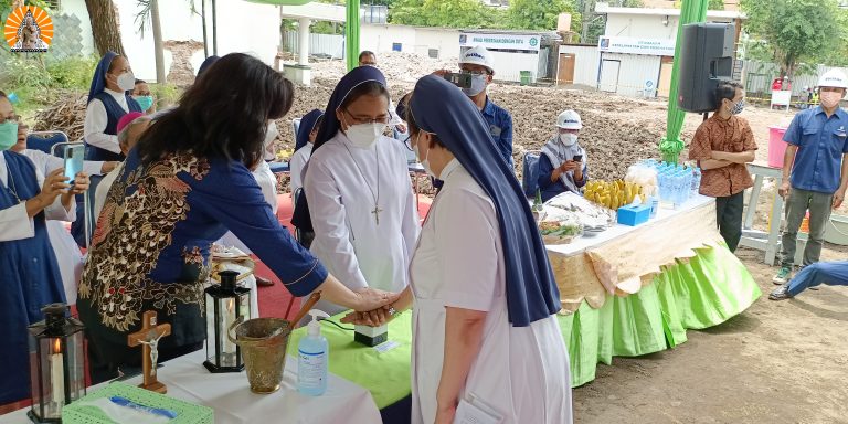 Sirene tanda memulai pembangunan