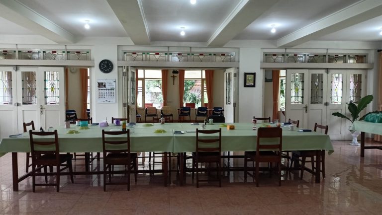 Komunitas St. Maria Batu